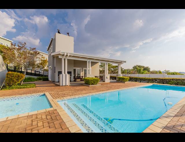2 BEDROOM APARTMENT FOR SALE IN PAULSHOF